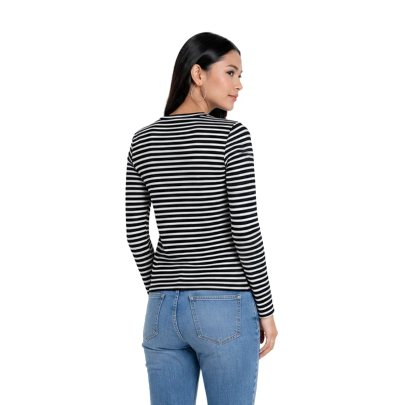 Atasan Wanita Lengan Panjang Salur Hitam Kecil Casual Basic