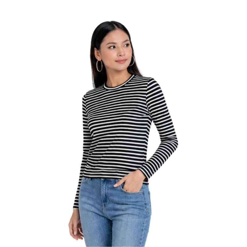 Atasan Wanita Lengan Panjang Salur Hitam Kecil Casual Basic